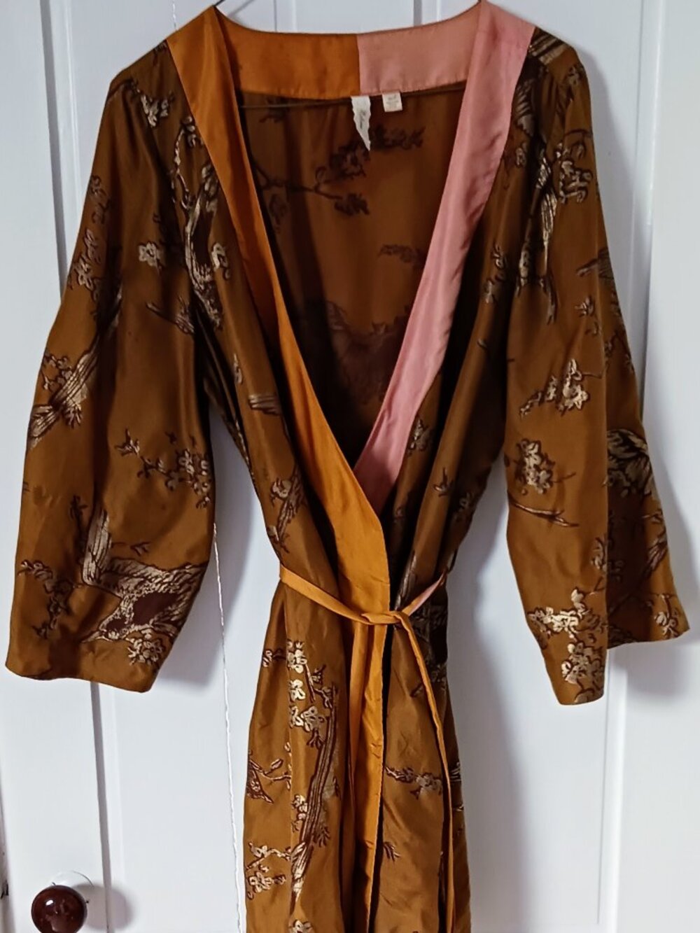 Anthropologie Eloise Gold Silk Kimono Wrap Robe